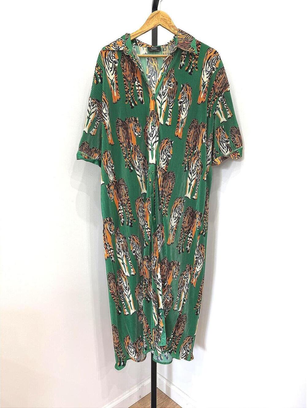 Dresses in Lala Small Green Button-Up Dress with Tiger Print